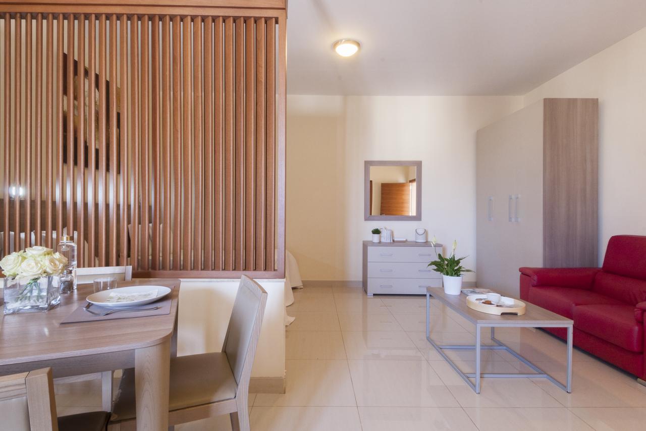 Gzira Blubay Suites By St Hotels المظهر الخارجي الصورة