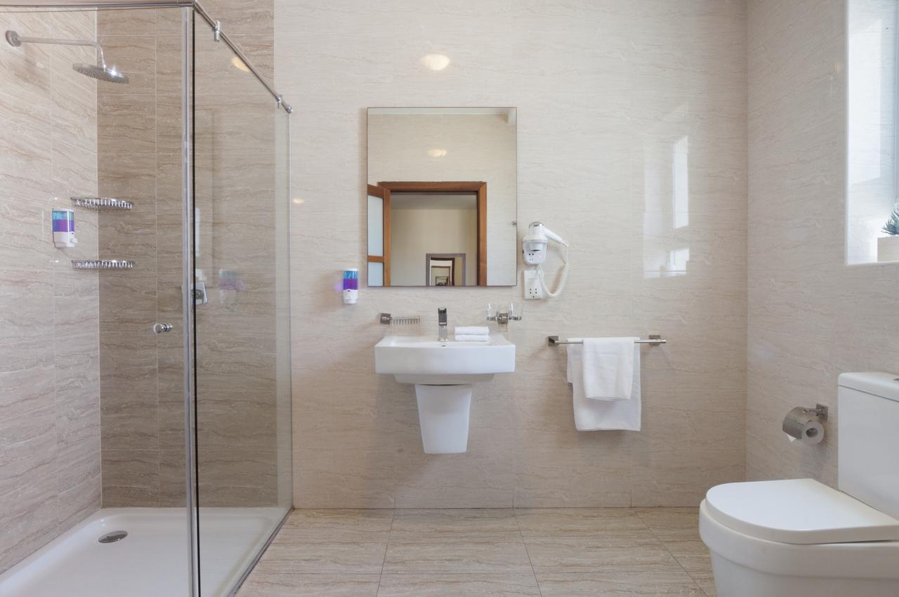 Gzira Blubay Suites By St Hotels المظهر الخارجي الصورة